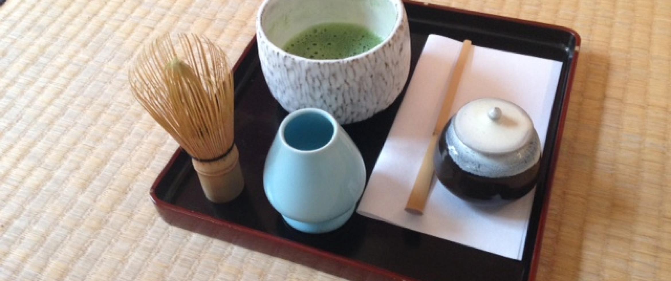 Accessoires pour thé vert japonais Matcha : Chawan, Chasen