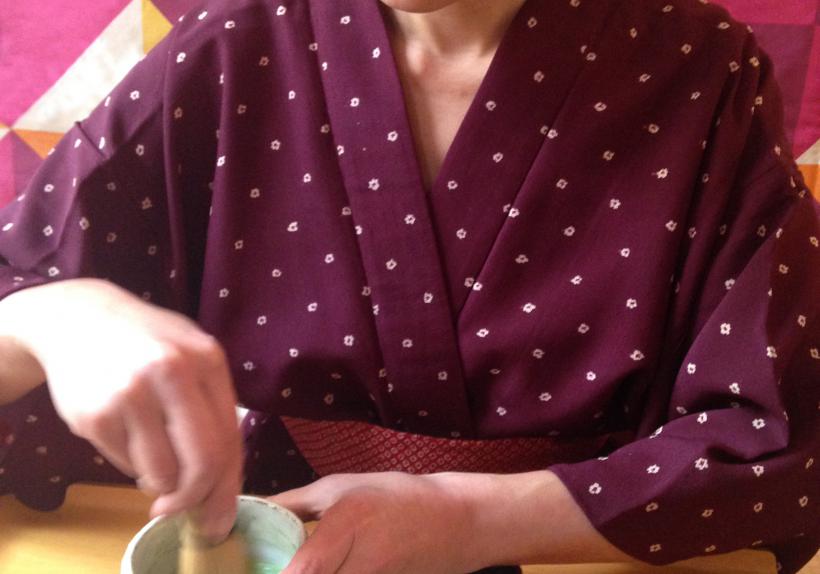 Préparation d'un thé vert japonais Matcha : Chawan, Chasen
